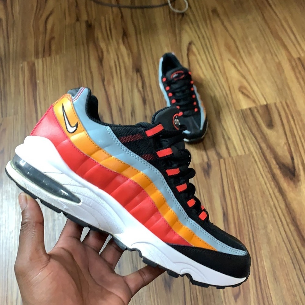Nike Air Max 95 GS Women Sneakers (7.5)